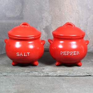 Vintage Red Bean Pot Salt & Pepper Shakers | Plastic Cauldron Shakers | Bixley Shop