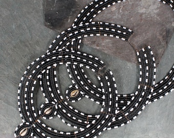 アフリカのマサイ族のビーズの首輪ネックレス マサイ族の首輪 - Etsy 日本