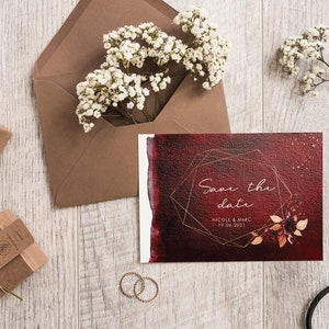 5x SAVE THE DATE-kaarten | Aquarel Breeze Wijnrood | Din A6 | dubbelzijdig bedrukt | Bruiloft gepersonaliseerde namen & datumtekst | Rood goud