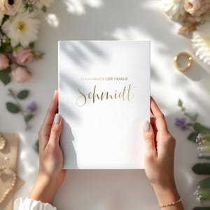 Stammbuch der Familie - Stammbuch Hochzeit - Deluxe Pure-White mit Gold Veredelung - inklusive Register (16x21 cm und A4)