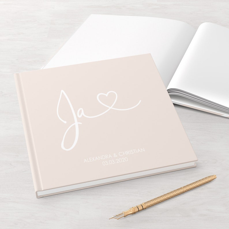 GÄSTEBUCH Hochzeit personalisiert mit Namen & Datum mit Fragen oder weiße Seiten Hardcover quadratisch JA beige Bild 1