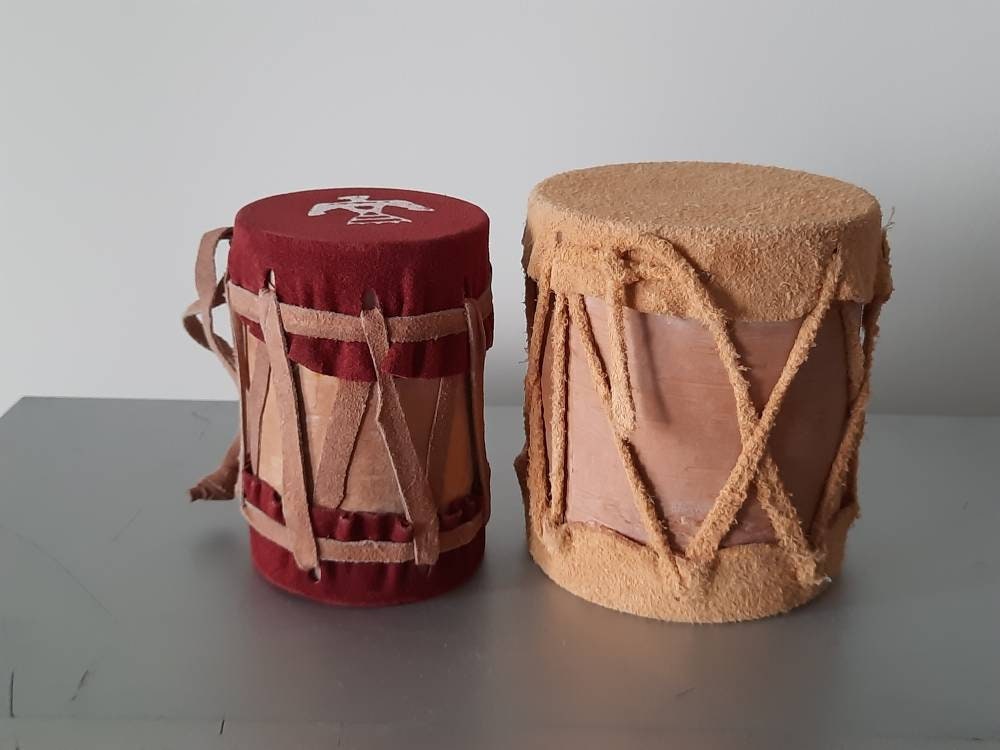 Petits tambours à main de style indien amérindien vintage -  France