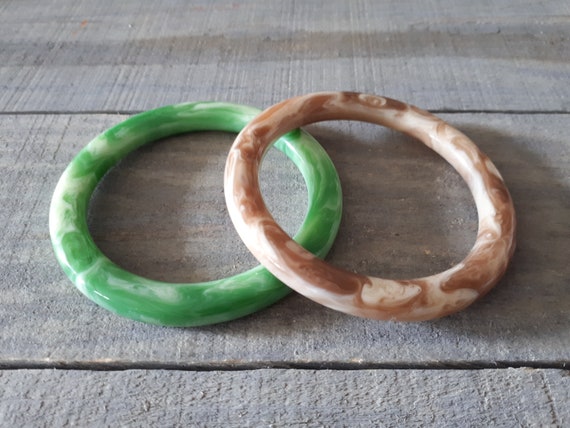 Avon "Color Go Round" Marbled Bakelite Bangles - … - image 2