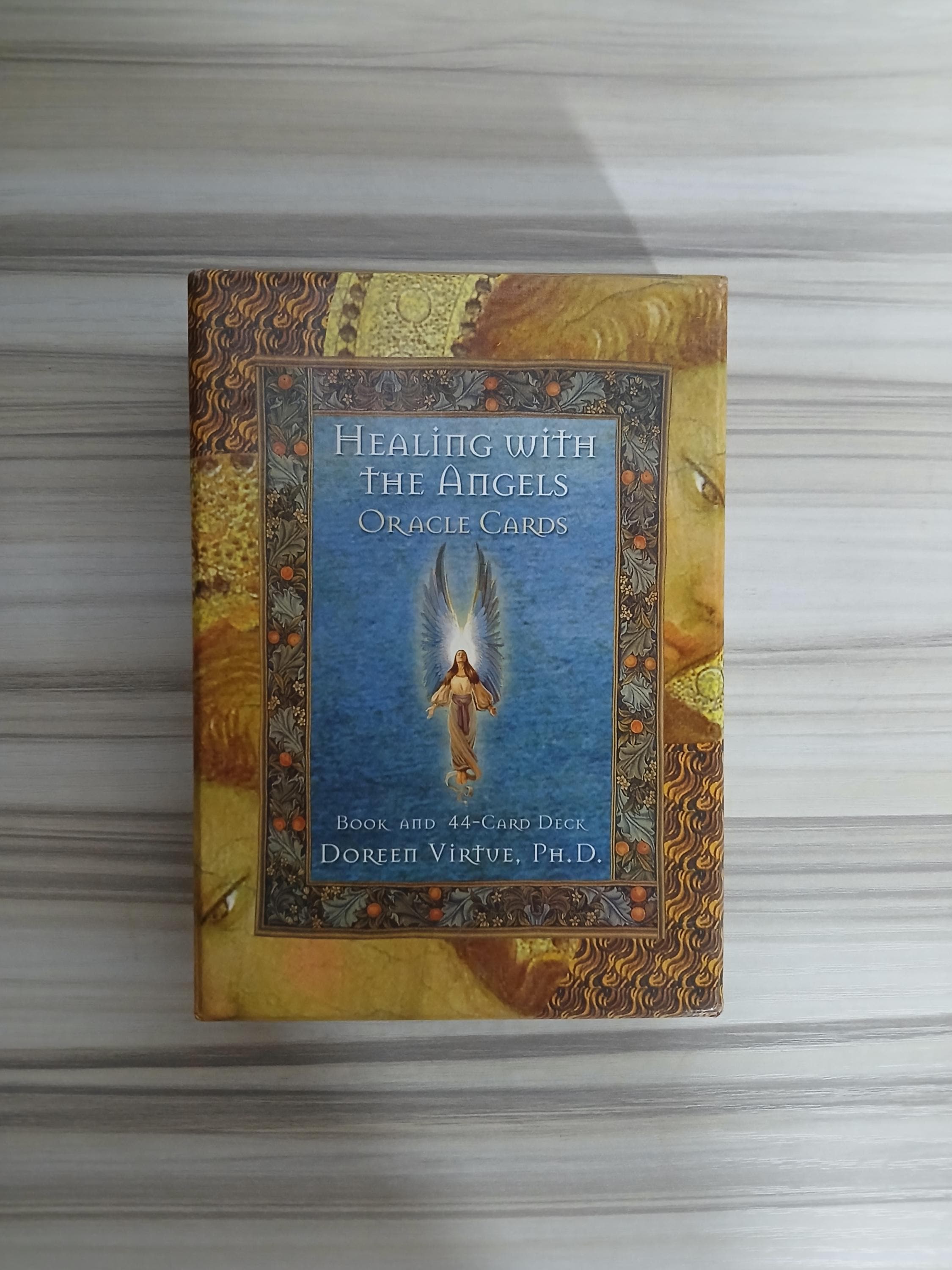 Healing With the Angels Oracle Cards - Doreen Virtue - 44 Card