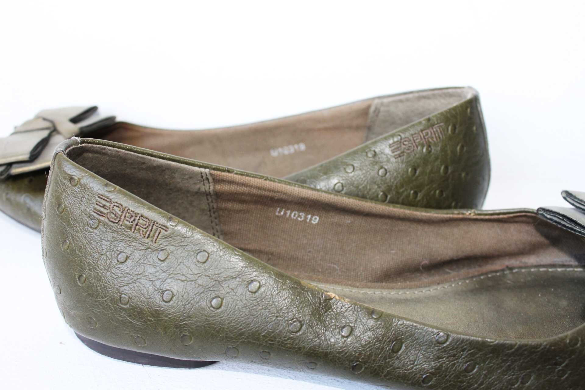Esprit flat hotsell shoes