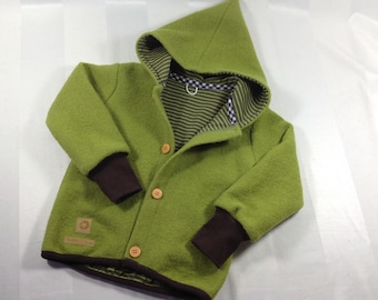 Walk jacket in hay green with or without inner lining/hood with wooden buttons