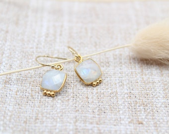 ALBA | Earrings made of 14 K gold filled with moonstone | 24k gold plated | white | rectangle | karma | boho | rainbow | summer | bohemian | delicate