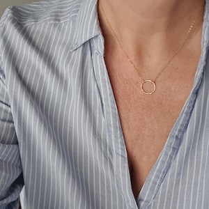 KARMA CIRCLE |  14k gold filled Kabel Kette | Kreis | gehämmert | Balance | Pure | schlicht | zart | minimalistisch | personalisierbar