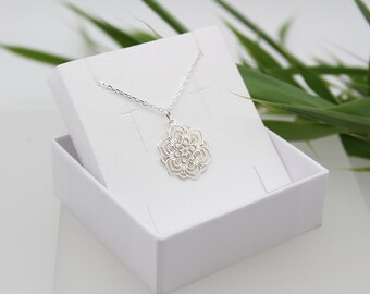 FIORE D ARGENTO |  925 Sterlingsilber Gliederkette mit Silberblume | Lasercut | Fleur | Mandala | Karma | Boho | Gliederkette