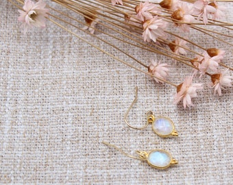 BLANCA | Earrings made of 14 K gold filled with moonstone | 24k gold plated | white | oval | karma | boho | rainbow | summer | bohemian | delicate