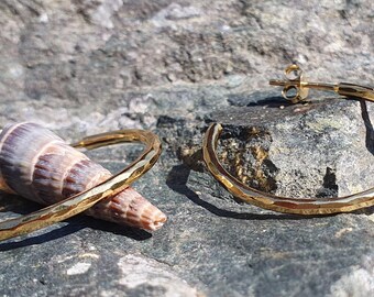 FELICITA | Hammered Gold Hoop Earrings | Sterling Silver - 24k Gold Plated | 30 mm | Stud Hoops | Minimalist | Boho | Gold | Solid