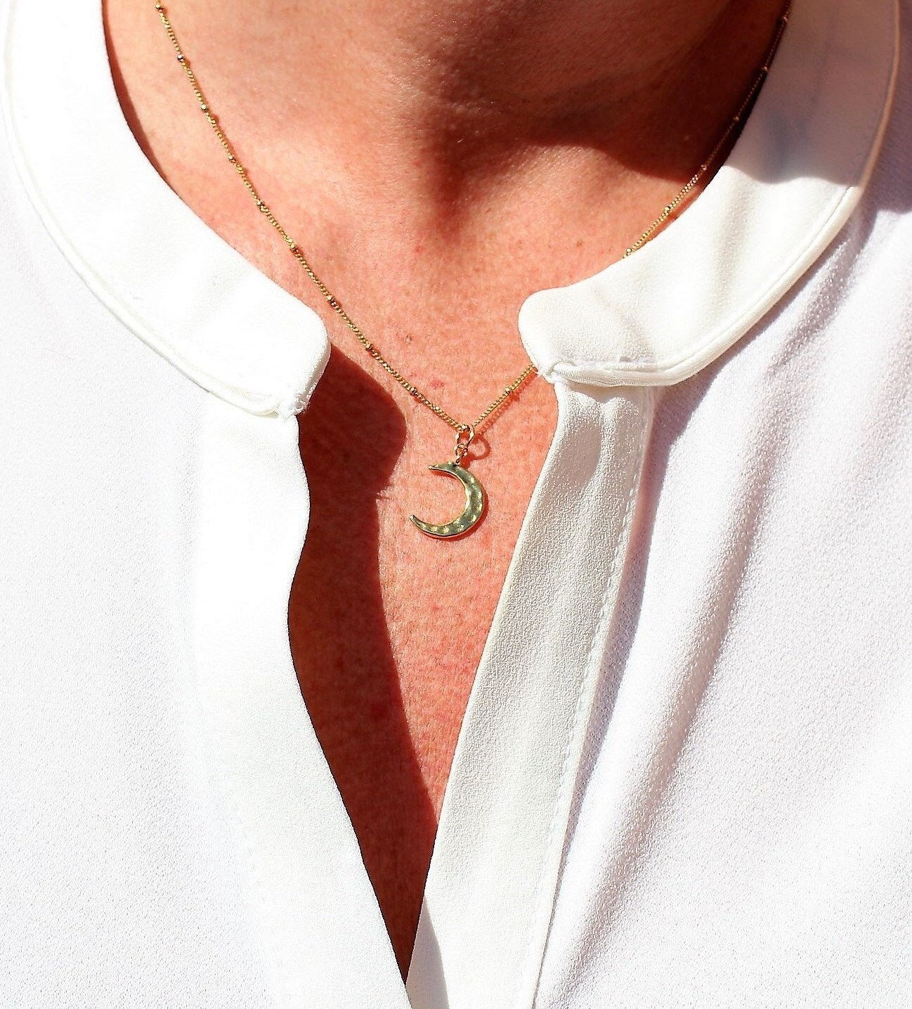 CRESCENT | 14k gold-filled satellite chain | Half moon pendant hammered from 925 silver with 18k gold plating | KARMA | customizable