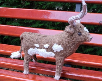 Cute cattle (knitting pattern)