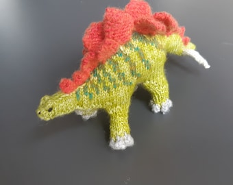 Stegosaurus (knitting pattern)