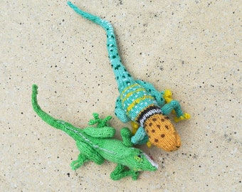 Lustrous lizards (knitting pattern)