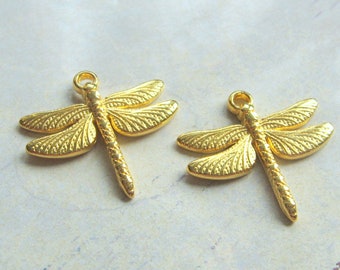 2 dragonfly pendants gold-plated 17 x 18 mm metal pendants ethnic boho begging jewelry charm bracelet festival charm earrings earrings earrings jewelry