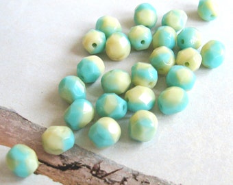 25 Perles de verre de Bohême découpées sable turquoise opaque 6 mm perles tchèques originales Perles de verre tchèques facettées multicolores