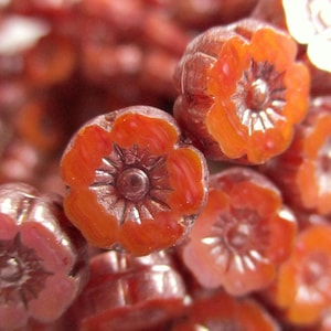 8 Bohemian glass beads Flower Hawaii 8 mm burned orange marbled silk opaque metallic finish glass flowers original czech beads table cut boho