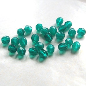 25 Böhmische Glasschliffperlen Alabaster Malachite Green 4 mm original czech beads facettierte Glasperlen Boho Perlenschmuck Perlenarmband