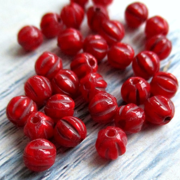 30 Böhmische Glasperlen Melonen 4 mm blutrot rot marmoriert Picasso Finish original czech beads Melons Schmuckherstellung Minimelonen Boho