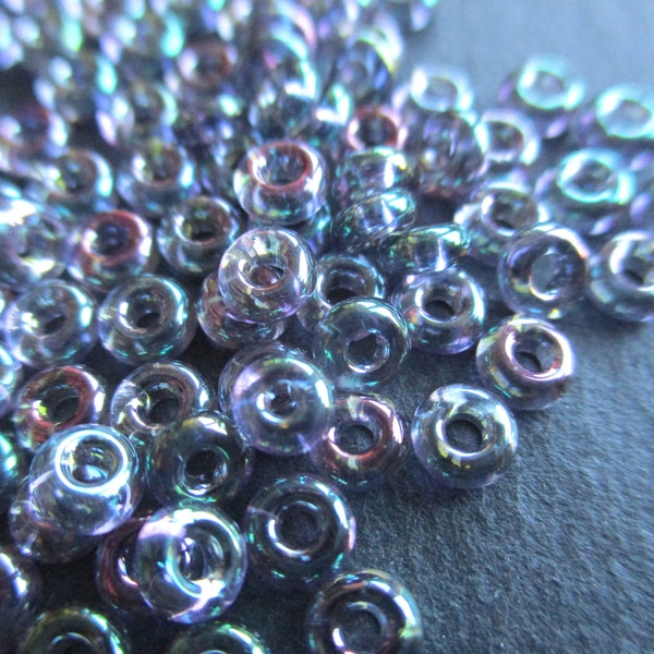 100 Demi Round TOHO Seed Beads Rocailles Größe 6/0 Gold Lustered Hydrangea kleine Glasringe schillernd Regenbogen grün blau violett