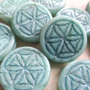 Mandala 2 esclusive perle di vetro di Boemia Fiore della Vita 18 mm blu ghiaccio Lavaggio turchese metallizzatoperline ceche originali ornamento etnico boho