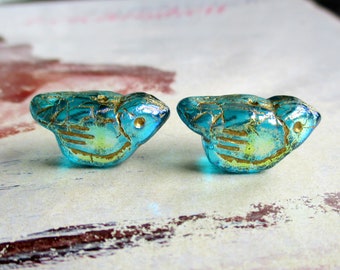 Oiseaux 2 perles de verre Bohème exclusives 22 x 11 mm oiseaux en verre vert sarcelle AB Gold Wash perles tchèques originales boucles d'oreilles oiseaux boho