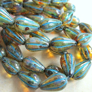 6 Bohemian Melon Drops 13 x 8 mm gegroefd licht topaas transparant Picasso Finish Aqua Blue Wash originele Tsjechische kralen glazen druppels