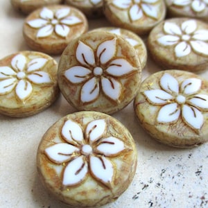 Fiore 2 esclusive perle di vetro di Boemia 18 mm bianco sporco opaco marrone dorato finitura Picasso Perle ceche originali tagliate da tavolo Hippie Boho Ibiza