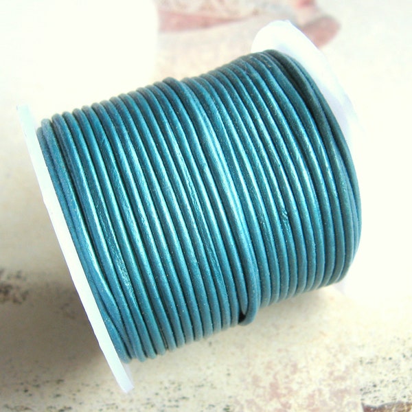 Bracelet en cuir de 2 m turquoise foncé métallisé ruban en cuir mince de 1 mm d’épaisseur adapté à la technique du nœud Boho Ethno Festival bijoux en cuir