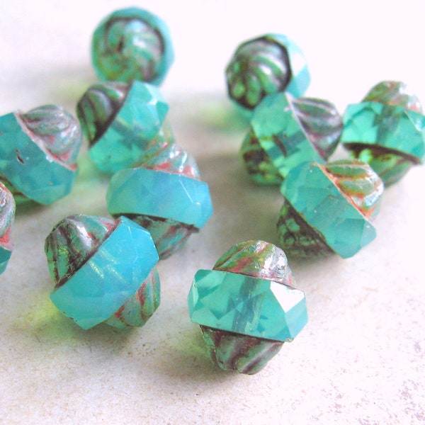 6 Böhmische Turbine Beads 11 x 10 mm aqua green opal Picasso Finish original czech beads Barockperlen