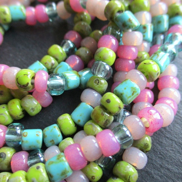 1 long strand 50 cm Rocailles 6/0 Miyuki Seed Beads Picasso Bugle Beads Mix Wild Rose II approx. 170 beads pink turquoise chartreuse aqua
