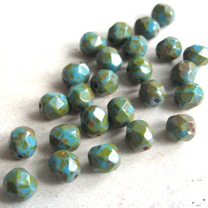 25 Böhmische Glasperlen 6 mm dunkeltürkis  Picasso Finish facettiert rund feuerpoliert original czech beads Glasschliffperlen