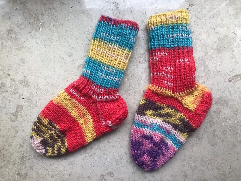 1 Pair kids socks hand knitted EU size 20 11,5cm fits age 9-12 months socks for children toddler hand knit
