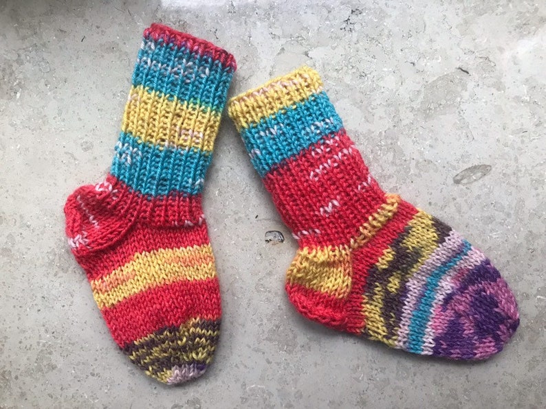 1 Pair kids socks hand knitted EU size 20 11,5cm fits age 9-12 months socks for children toddler hand knit