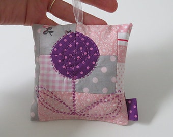 Scented pillow... Lavender Pillow... Birthday... small gifts... Laundry Scent pillow... Decoration... Living... Christmas