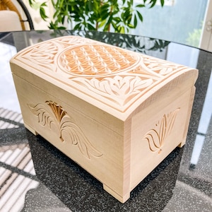 Schatulle aus Lindenholz