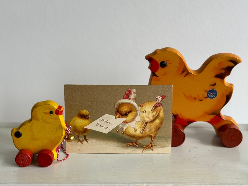 RARE Vintage wooden toy chickens ducks chicks on wheels rotary animal Orig. GECEVO and FÜLEK 1 piece per purchase Erzgebirge Germany 1950 image 2