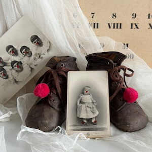 Paire De Chaussures Bébé Victoriennes Vintage – Cuir Original Années 1890