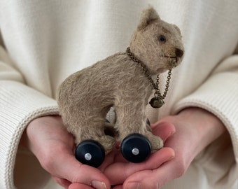 RARE!! Vintage teddy bear on 4 paws + nose ring chain + metal wheels | "little circus dancing bear" | Steiff Hermann Teddy? Germany ±1950
