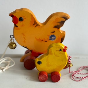 RARE Vintage wooden toy chickens ducks chicks on wheels rotary animal Orig. GECEVO and FÜLEK 1 piece per purchase Erzgebirge Germany 1950 image 3