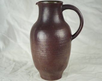 French stoneware pitcher with brown-red glaze by Geneviève BAPTENDIER Laurence MOLINARD