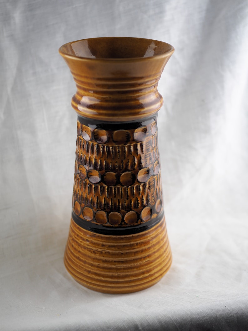 ocher and black seventies High curved vase Bay Keramik circle and spine hollow pattern 70/'s