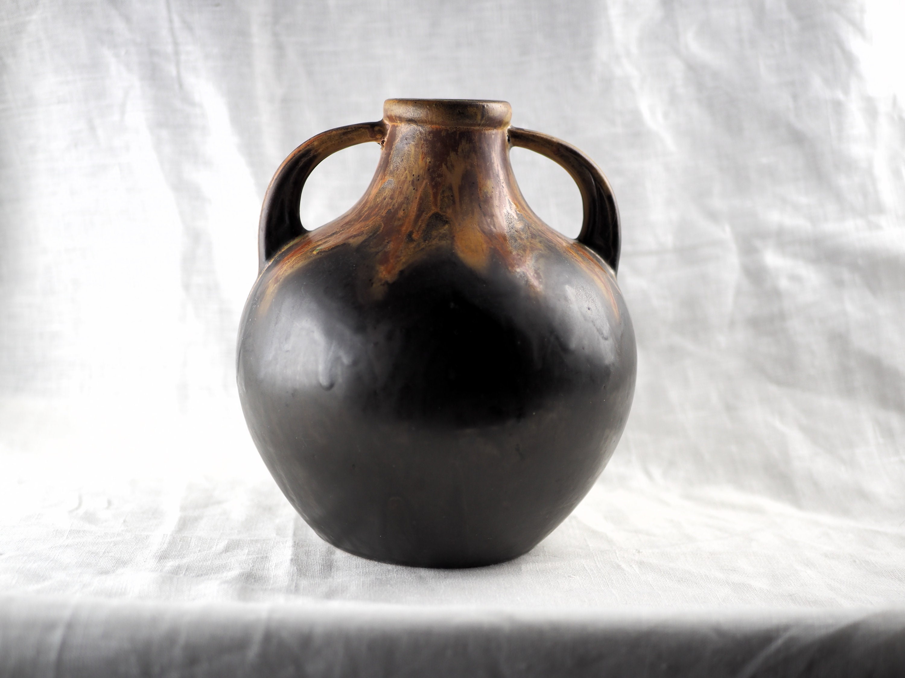 Vase Boule Noir Mat et Coulures Ocres/Lave - Art Déco Gilbert Méténier Années 20 30