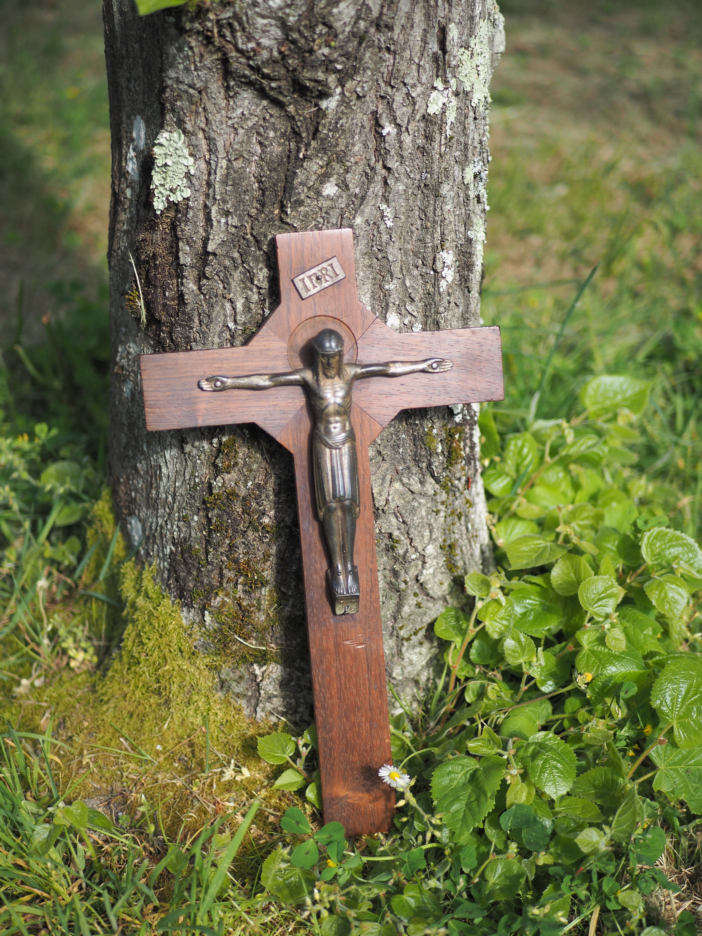 Grande Croix Catholique - Inspiration Art Déco Années 40/50