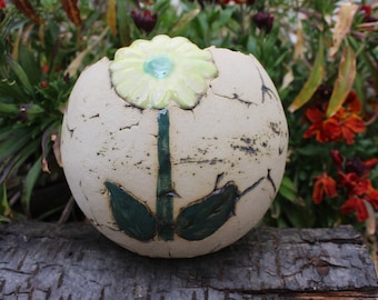 Ball for planting, pot, plant pot, flower, garden decoration, garden ceramics