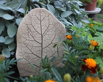 large ceramic leaf, leaf, bed border, garden decoration, garden ceramics