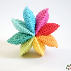Crochet pattern rainbow ball Renirumi image 2