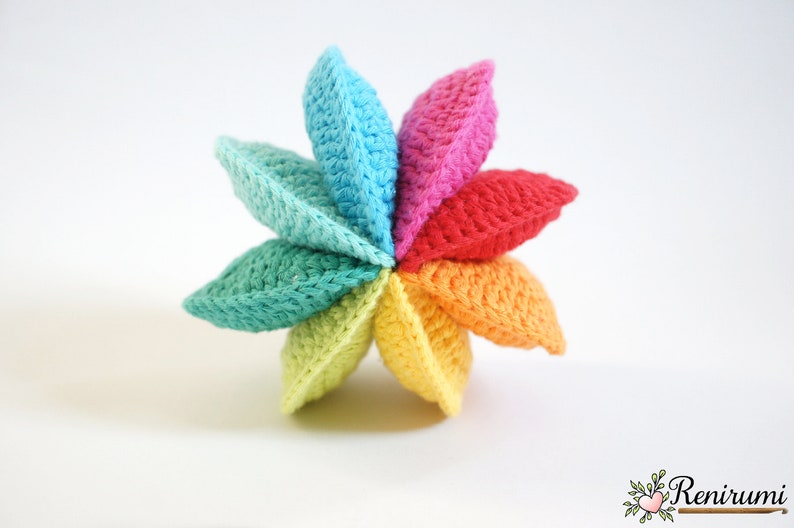 Crochet pattern rainbow ball Renirumi image 2