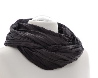 Foulard, soie, foulard en soie, foulard tube, foulard rond, peint à la main en noir, boléro, froissé, étole